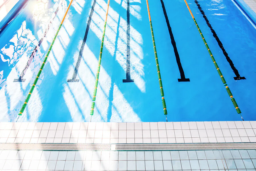 Quelles sont les règles à respecter à la piscine de Chartres-de-Bretagne?